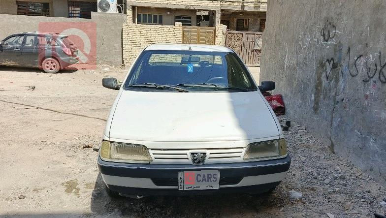 بيجو 405